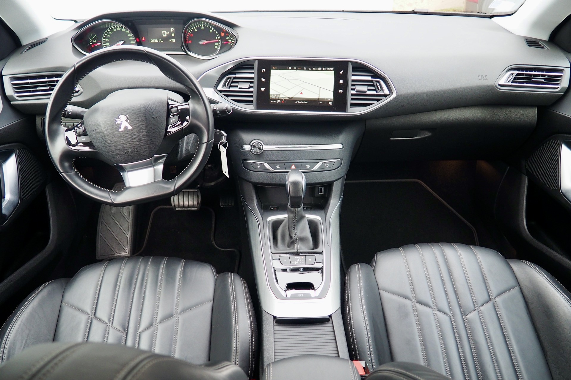 
								Peugeot 308 SW Hdi 120 EAT6 Allure Business + Cuir + Options, 1ère Main – Garantie 12 Mois complet									
