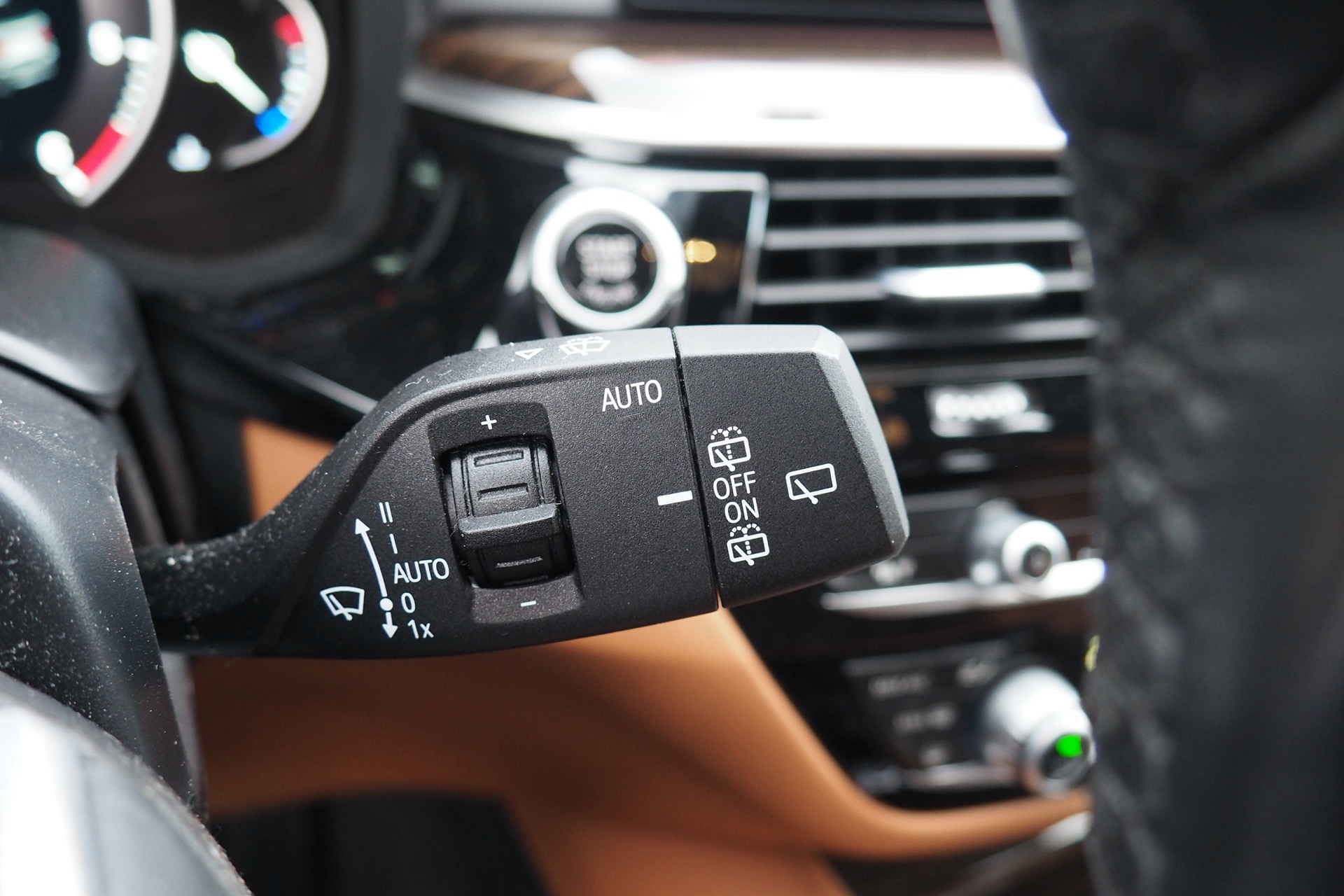 
								BMW 520d Touring BVA8 Luxury  + Drive Assist, 1ère Main – Garantie 12 mois complet									
