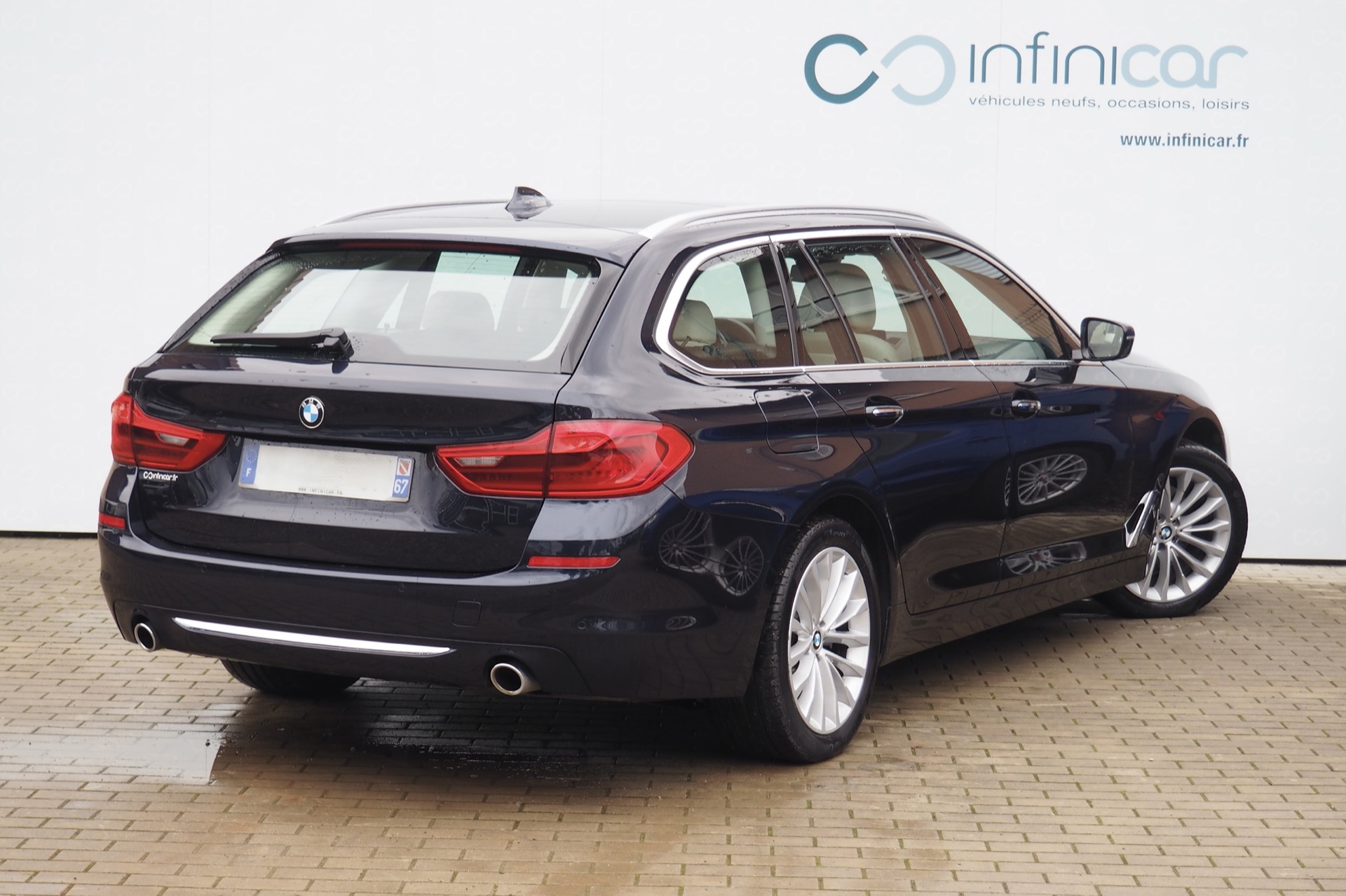 BMW 520d 190 Touring BVA8 Luxury + Toit pano + Options, 1ère Main – Garantie 12 mois.
