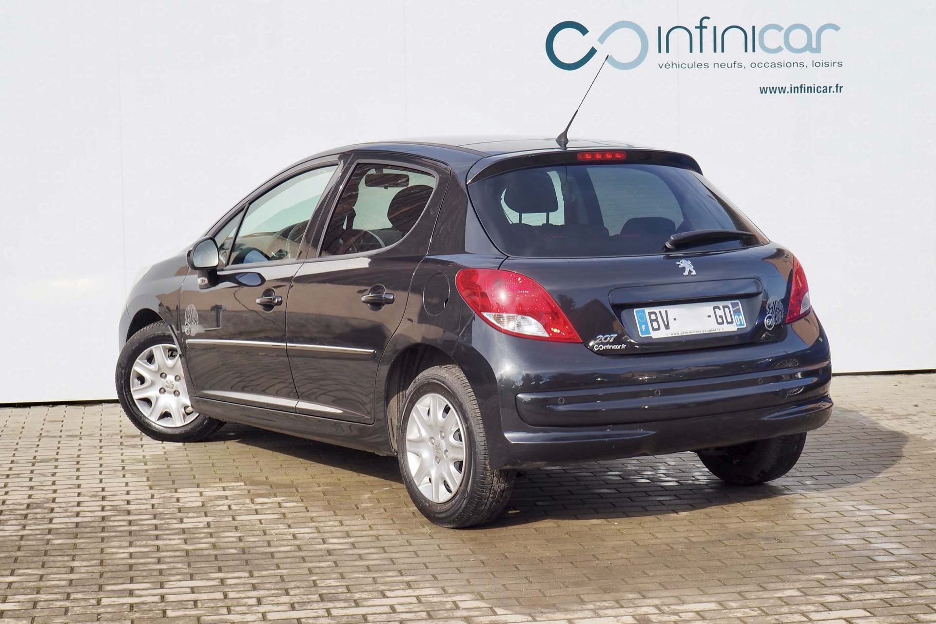 Peugeot  1,4 Vti 95 Série 64, 5 portes + Clim + Toit pano, 1ère Main – Garantie 12 mois  ** 56100km certifiés!!!! **