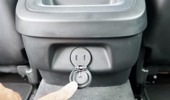 
VOLVO V60 D3 150 Business Executive  + Attelage + Caméra + Intellisafe Assist et Suround + Options, 1ère Main – Garantie 12 mois. complet								