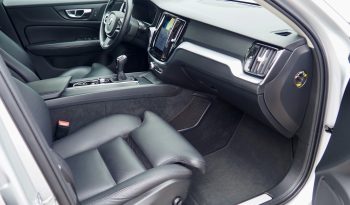 
VOLVO V60 D3 150 Business Executive  + Attelage + Caméra + Intellisafe Assist et Suround + Options, 1ère Main – Garantie 12 mois. complet								