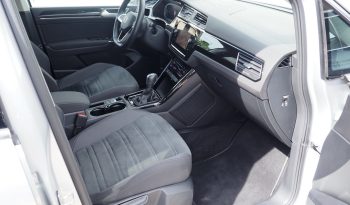 
VOLKSWAGEN Touran 2,0 Tdi 150 DSG Style  + Options, 1ère Main – Garantie 12 mois. complet								