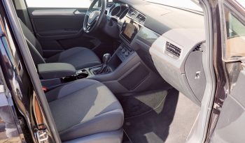 
VOLKSWAGEN Touran 1,5 Tsi 150 Evo DSG7 Active  + Toit pano. + Attelage élec. + Options, 1ère Main – Garantie 12 mois. complet								