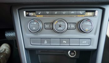 
VOLKSWAGEN Touran 1,5 Tsi 150 Evo DSG7 Active  + Toit pano. + Attelage élec. + Options, 1ère Main – Garantie 12 mois. complet								