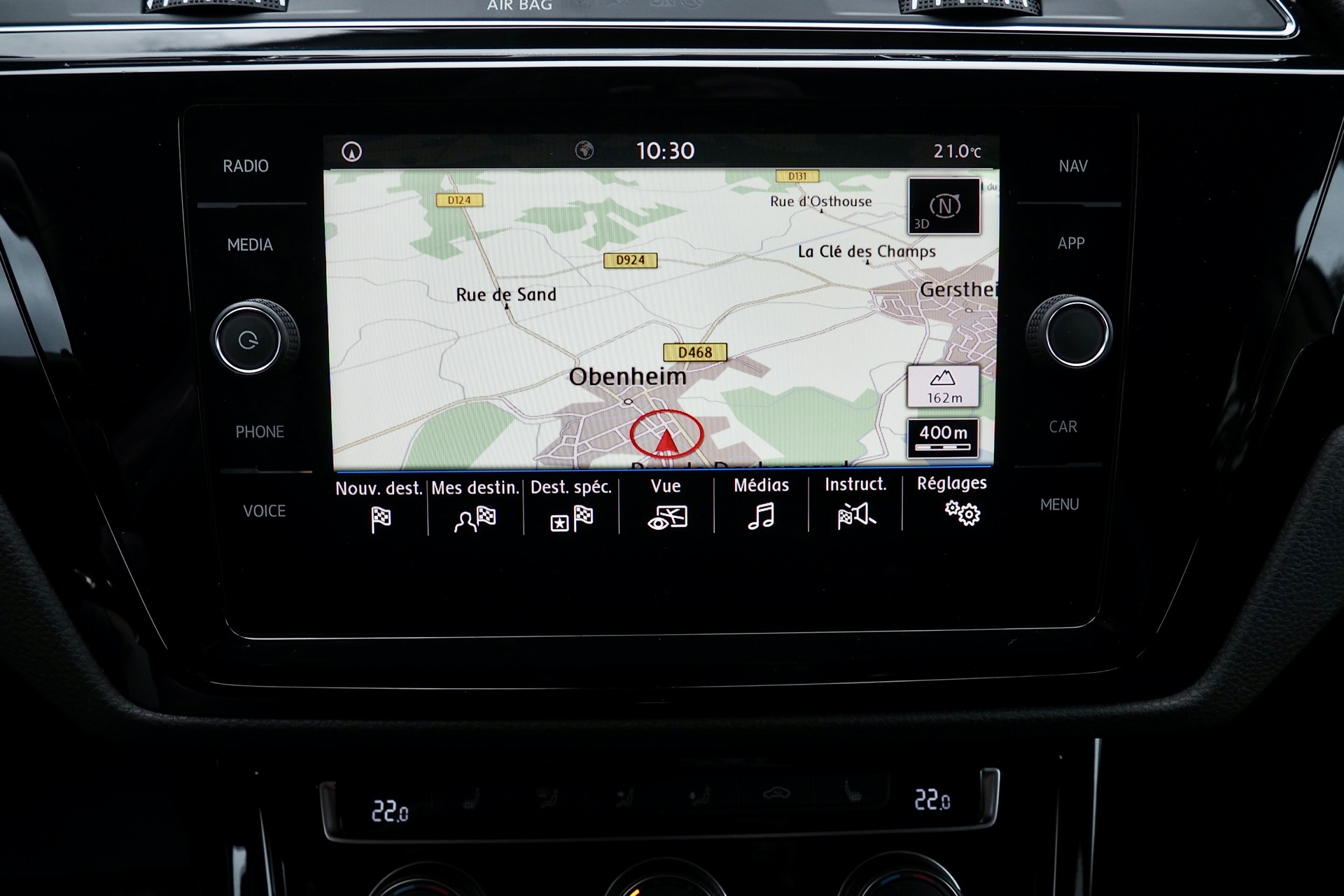 VOLKSWAGEN Touran 1,5 Tsi 150 Evo DSG Carat + Caméra + Options, 1ère Main – Garantie 12 mois. complet