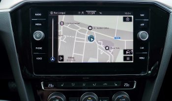 
VOLKSWAGEN Passat SW 1,5 Tsi 150 Evo DSG Elégance  + Caméra + Options, 1ère Main – Garantie 12 mois. complet								