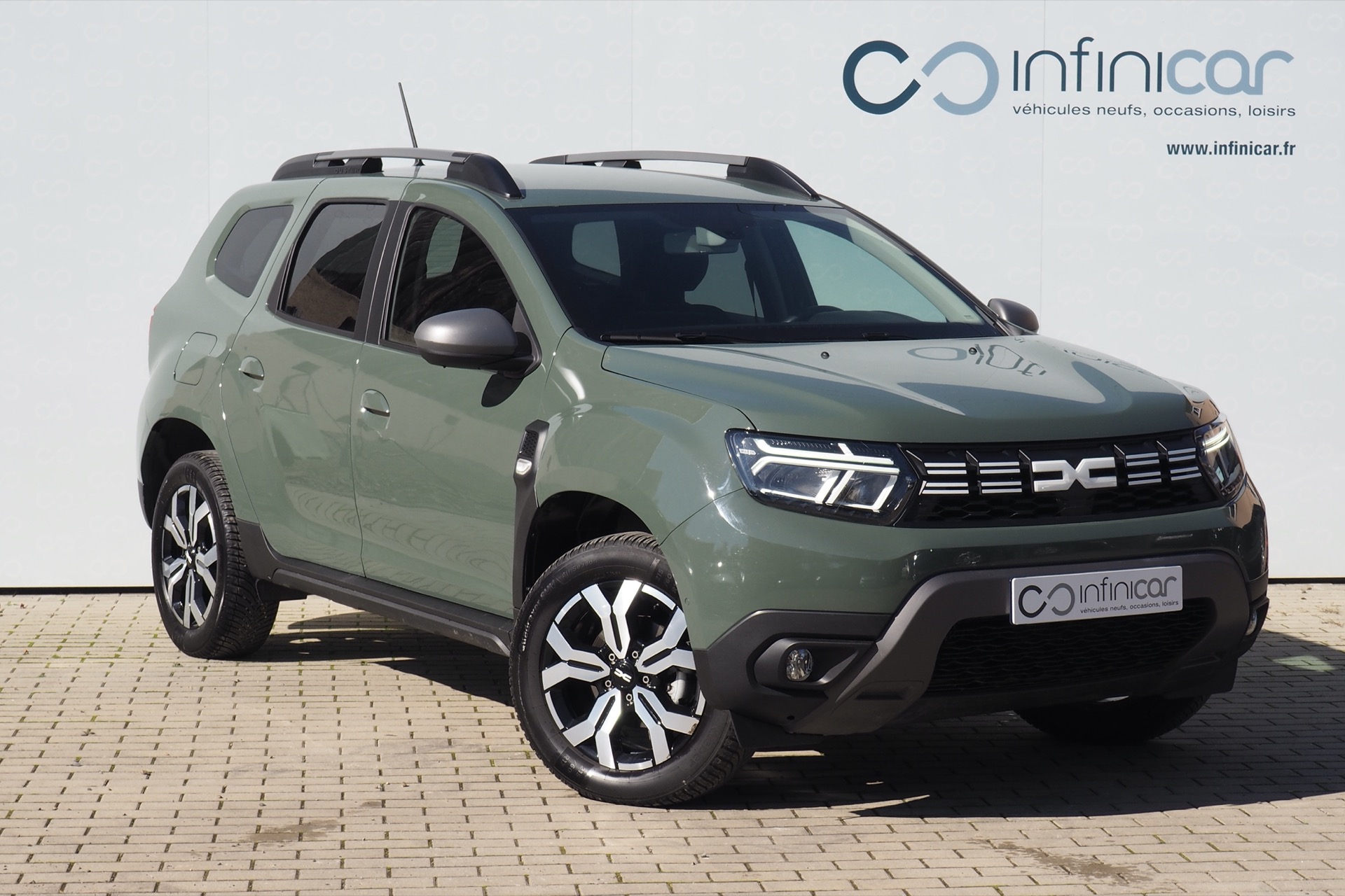 DACIA Duster 1,3 TCE 150 EDC Journey  + Options, 1ère Main – Garantie Constructeur jusqu’en Avril 2027