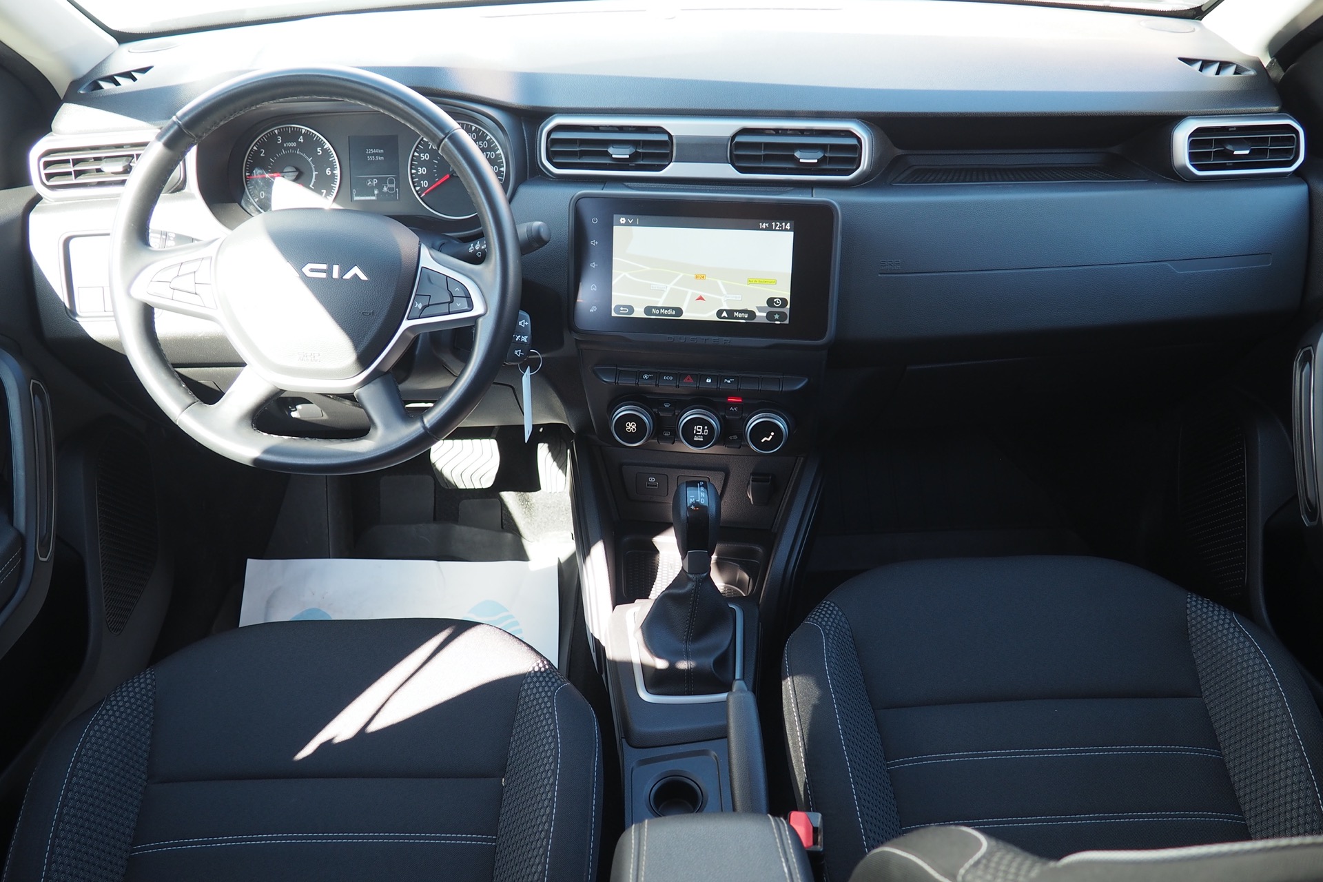 DACIA Duster 1,3 TCE 150 EDC Journey  + Options, 1ère Main – Garantie Constructeur jusqu’en Avril 2027