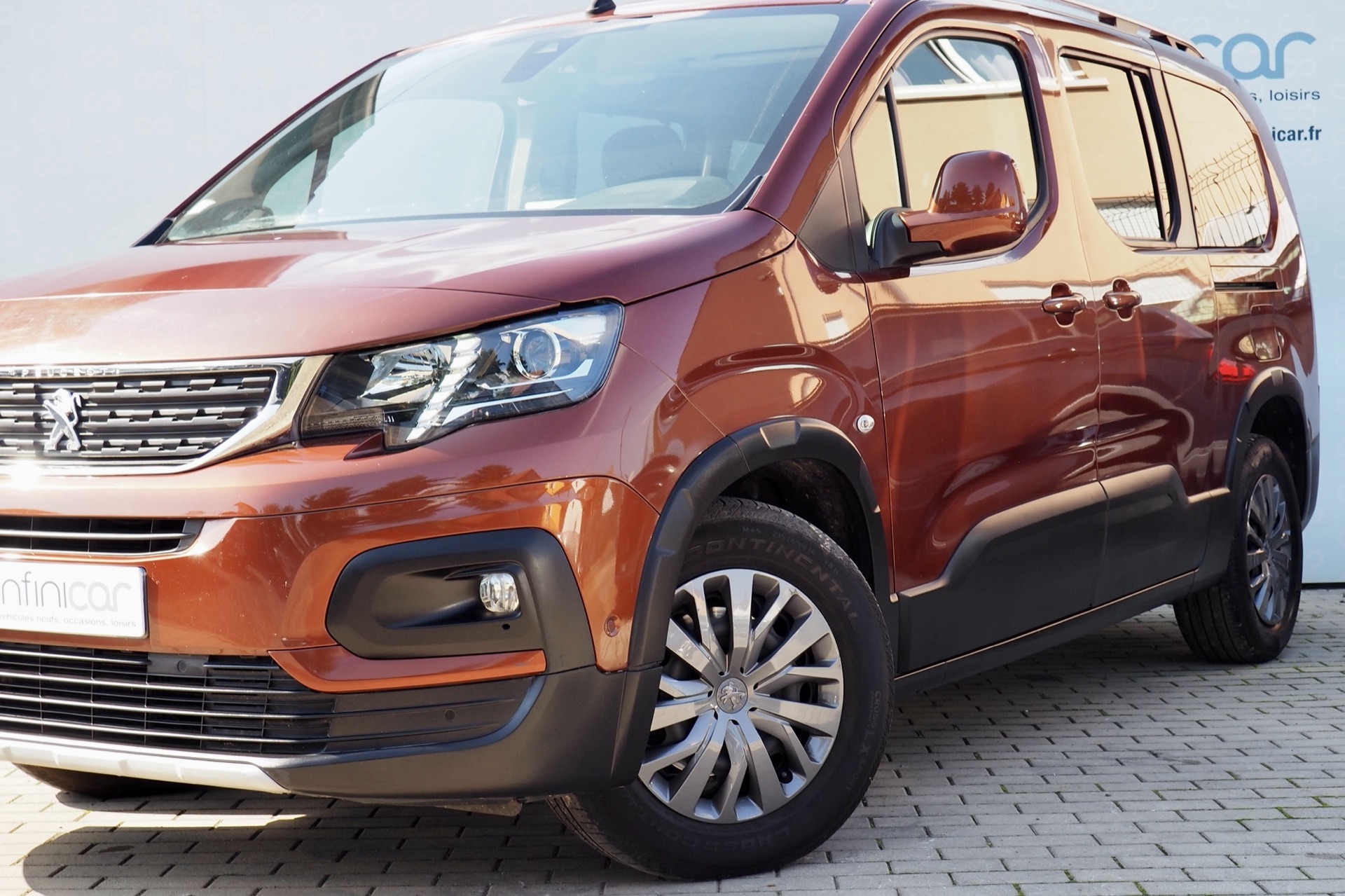 Peugeot Rifter Long XL Hdi 130 EAT8 Allure Pack – 7 places  + Caméra + Régulateur adaptatif + Options, 1ère Main – Garantie 12 mois.