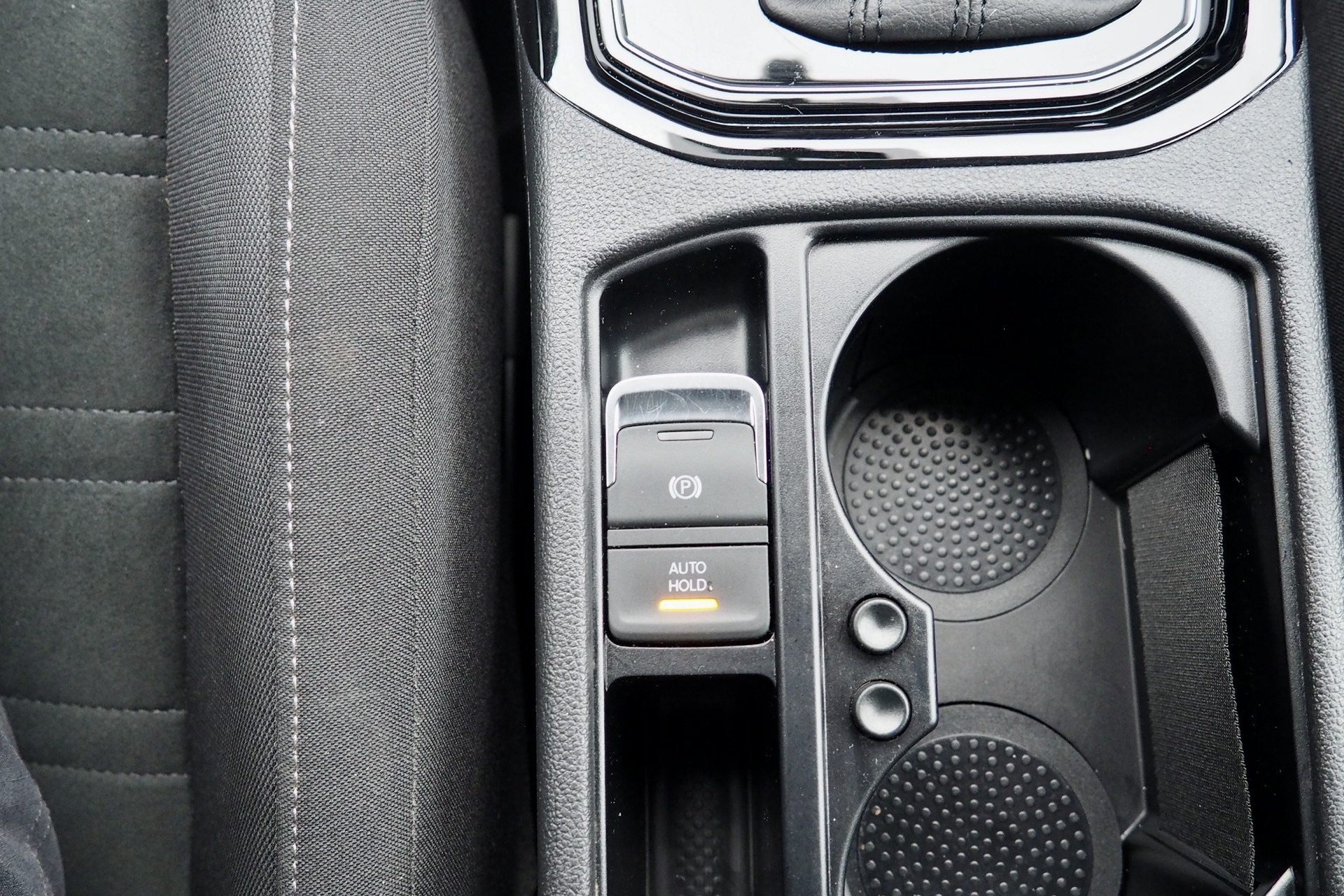 VOLKSWAGEN Touran 1,5 Tsi 150 Evo DSG Carat, 7 places  + Options  – Garantie 12 mois. complet