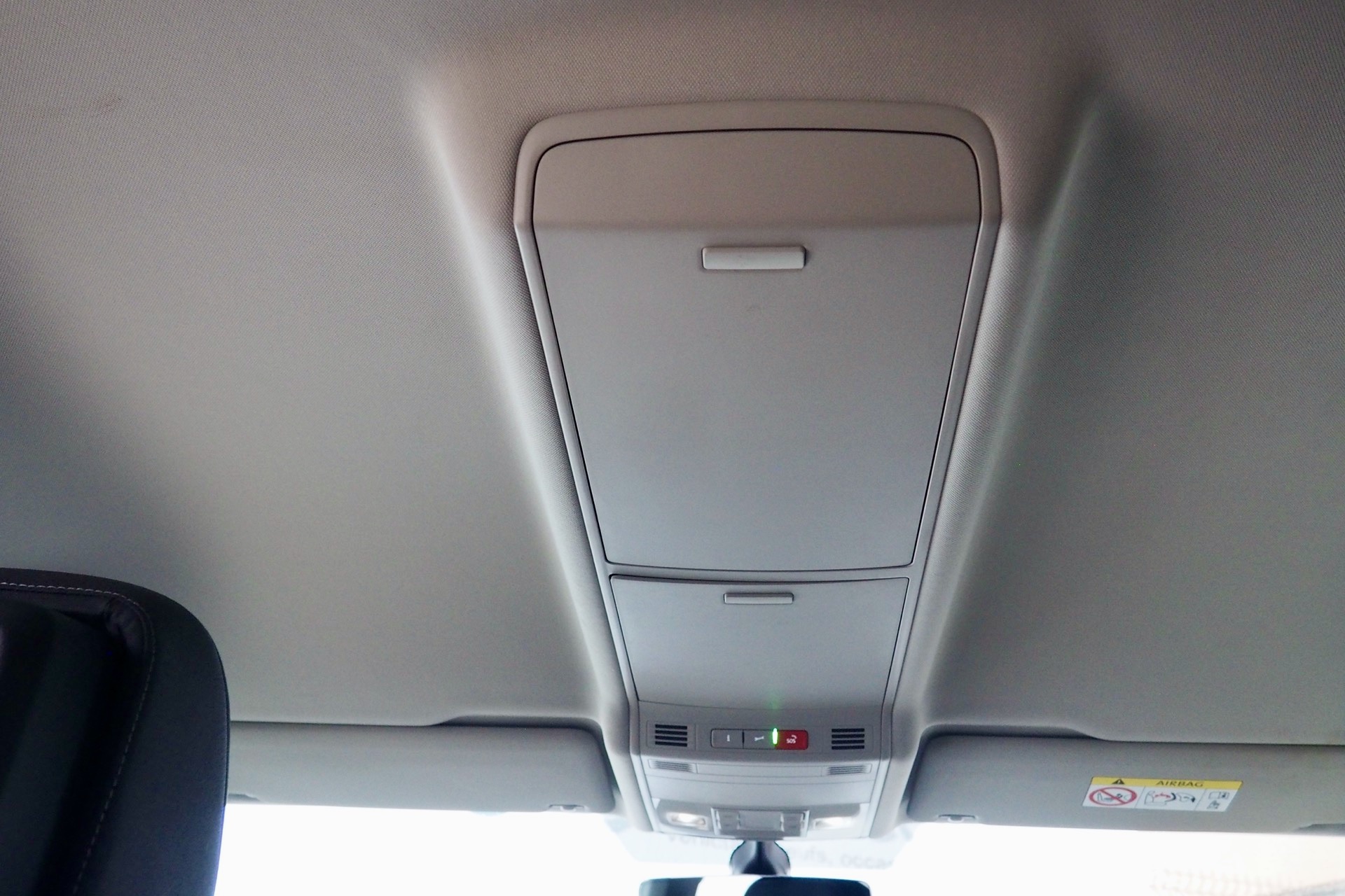 VOLKSWAGEN Touran 1,5 Tsi 150 Evo DSG Carat, 7 places  + Options  – Garantie 12 mois. complet
