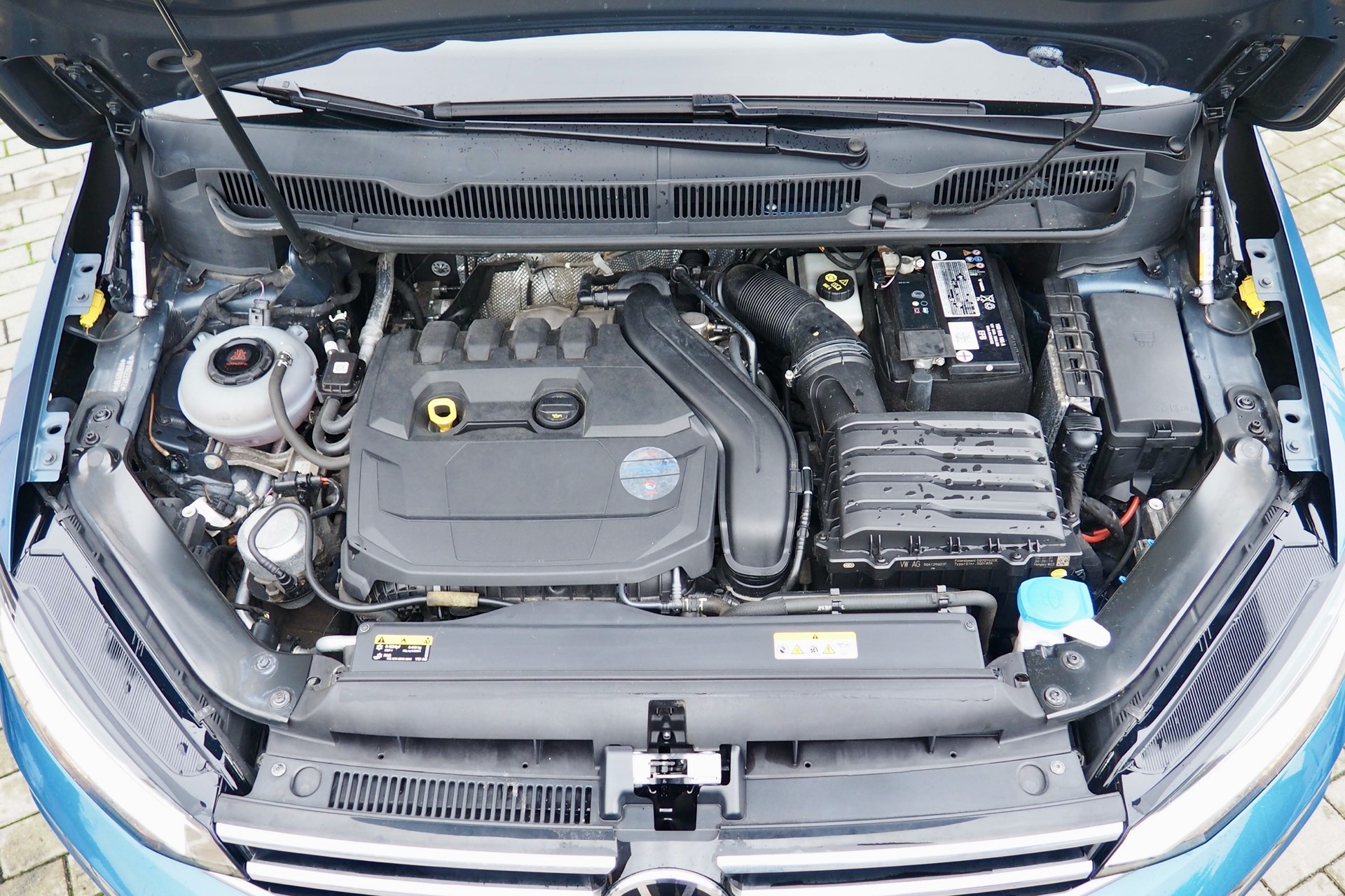 VOLKSWAGEN Touran 1,5 Tsi 150 Evo DSG Carat, 7 places  + Options  – Garantie 12 mois. complet