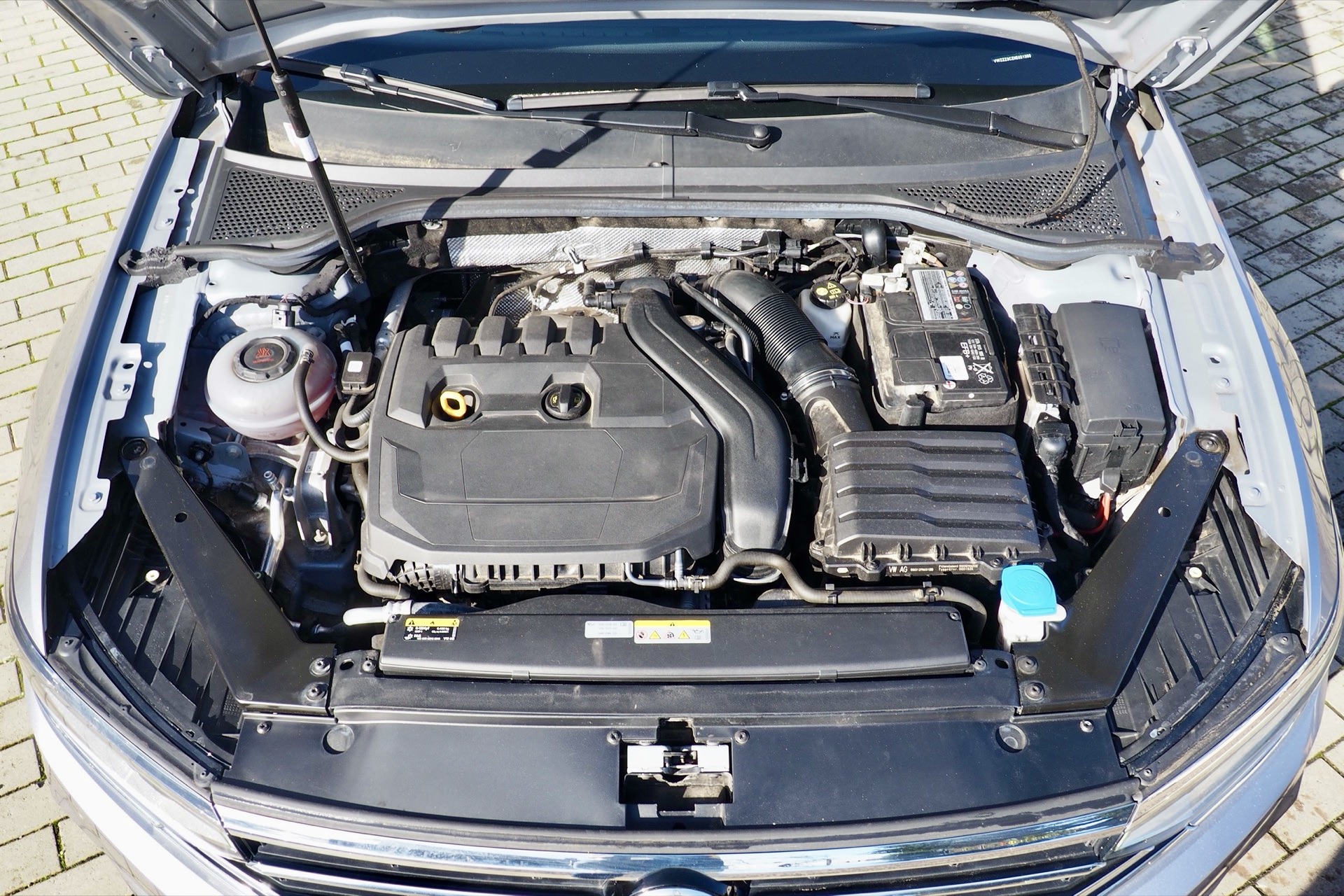 VOLKSWAGEN Passat SW 1,5 Tsi 150 Evo DSG Elégance  + Attelage élec. + Virtual Cockpit + Caméra 360° + Options, 1ère Main – Garantie 12 mois. complet