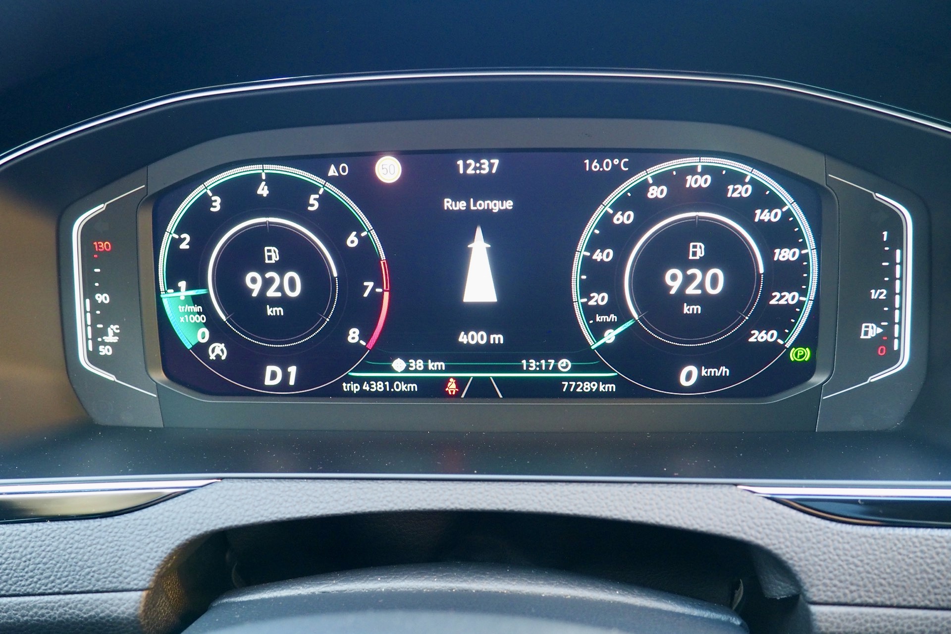 VOLKSWAGEN Passat SW 1,5 Tsi 150 Evo DSG Elégance  + Attelage élec. + Virtual Cockpit + Caméra 360° + Options, 1ère Main – Garantie 12 mois. complet