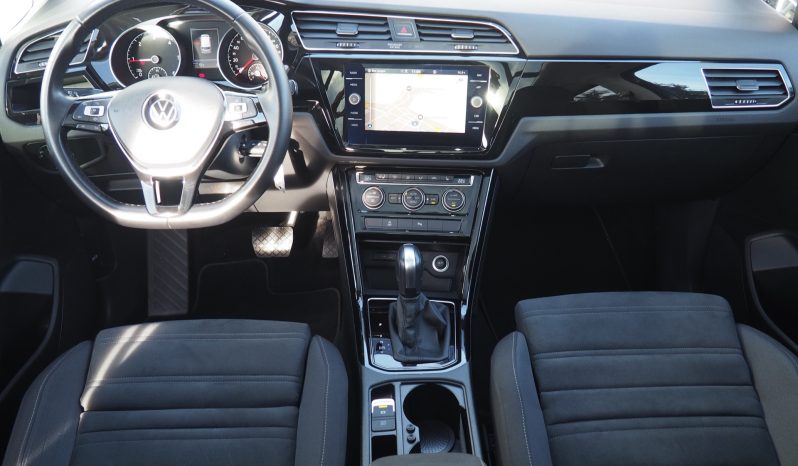 VOLKSWAGEN Touran 2,0 Tdi 150 DSG7 Carat  + Toit pano + Attelage + Caméra + Full Led + Options, 1ère Main – Garantie 12 mois.