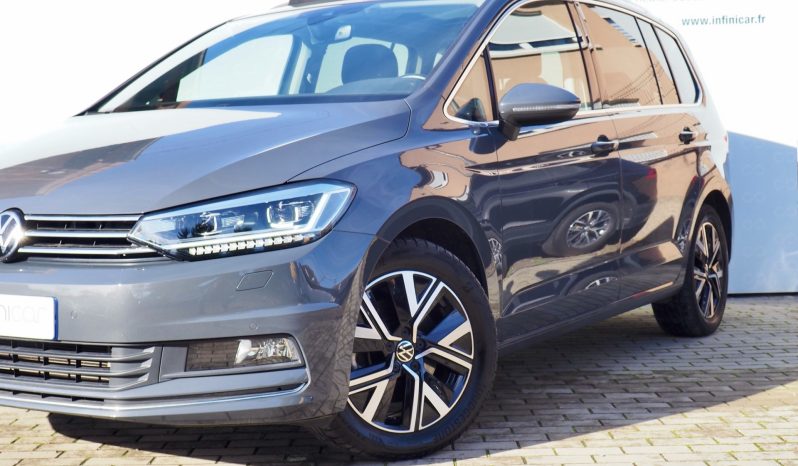VOLKSWAGEN Touran 2,0 Tdi 150 DSG7 Carat  + Toit pano + Attelage + Caméra + Full Led + Options, 1ère Main – Garantie 12 mois.