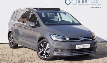
VOLKSWAGEN Touran 2,0 Tdi 150 DSG7 Carat  + Toit pano + Attelage + Caméra + Full Led + Options, 1ère Main – Garantie 12 mois. complet								