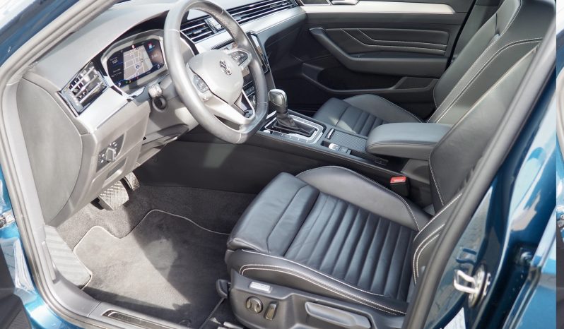 VOLKSWAGEN Passat SW 2,0 Tdi 150 DSG7 Elégance + Toit pano. + Digital Cockpit + Cuir + Options, 1ère Main  – Garantie 12 mois.
