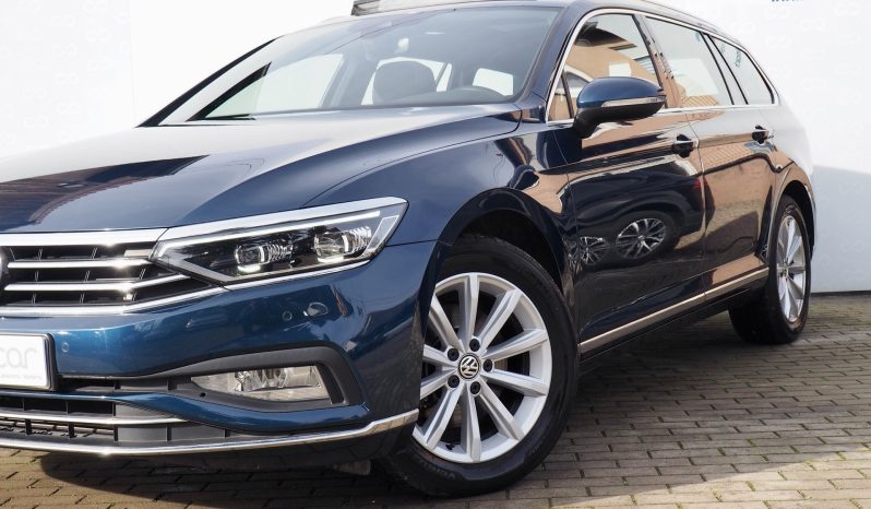 VOLKSWAGEN Passat SW 2,0 Tdi 150 DSG7 Elégance + Toit pano. + Digital Cockpit + Cuir + Options, 1ère Main  – Garantie 12 mois.
