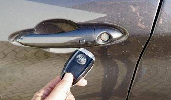 Alfa Roméo Stelvio 2,2d 160 Super AT8 + Caméra + Cuir + Attelage + Régulateur adaptatif + Options, 1ère Main – Garantie 12 mois. complet