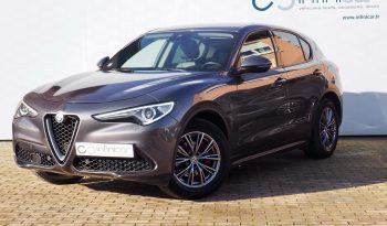 Alfa Roméo Stelvio 2,2d 160 Super AT8 + Caméra + Cuir + Attelage + Régulateur adaptatif + Options, 1ère Main – Garantie 12 mois. complet