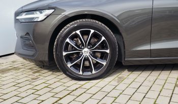 
VOLVO V60 B3 163 Geartronic Business Executive  + Toit pano. + Attelage élec. + Cuir mémo + Carte main libre + Options, 1ère Main – Garantie 12 mois. complet								