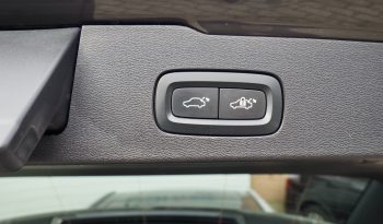 
VOLVO V60 B3 163 Geartronic Business Executive  + Toit pano. + Attelage élec. + Cuir mémo + Carte main libre + Options, 1ère Main – Garantie 12 mois. complet								