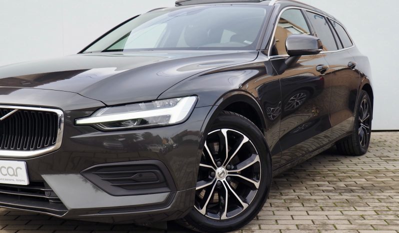 VOLVO V60 B3 163 Geartronic Business Executive  + Toit pano. + Attelage élec. + Cuir mémo + Carte main libre + Options, 1ère Main – Garantie 12 mois.