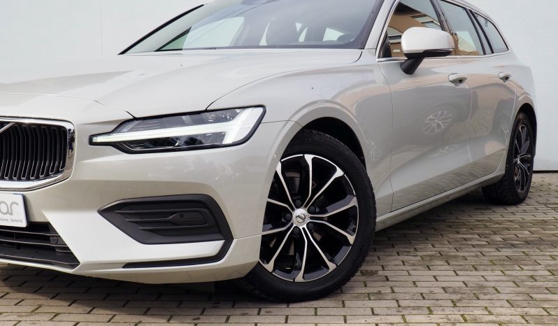 VOLVO V60 D3 150 Business Executive  + Attelage élec. + Cuir + Caméra + Carte main libre + Options, 1ère Main – Garantie 12 mois.