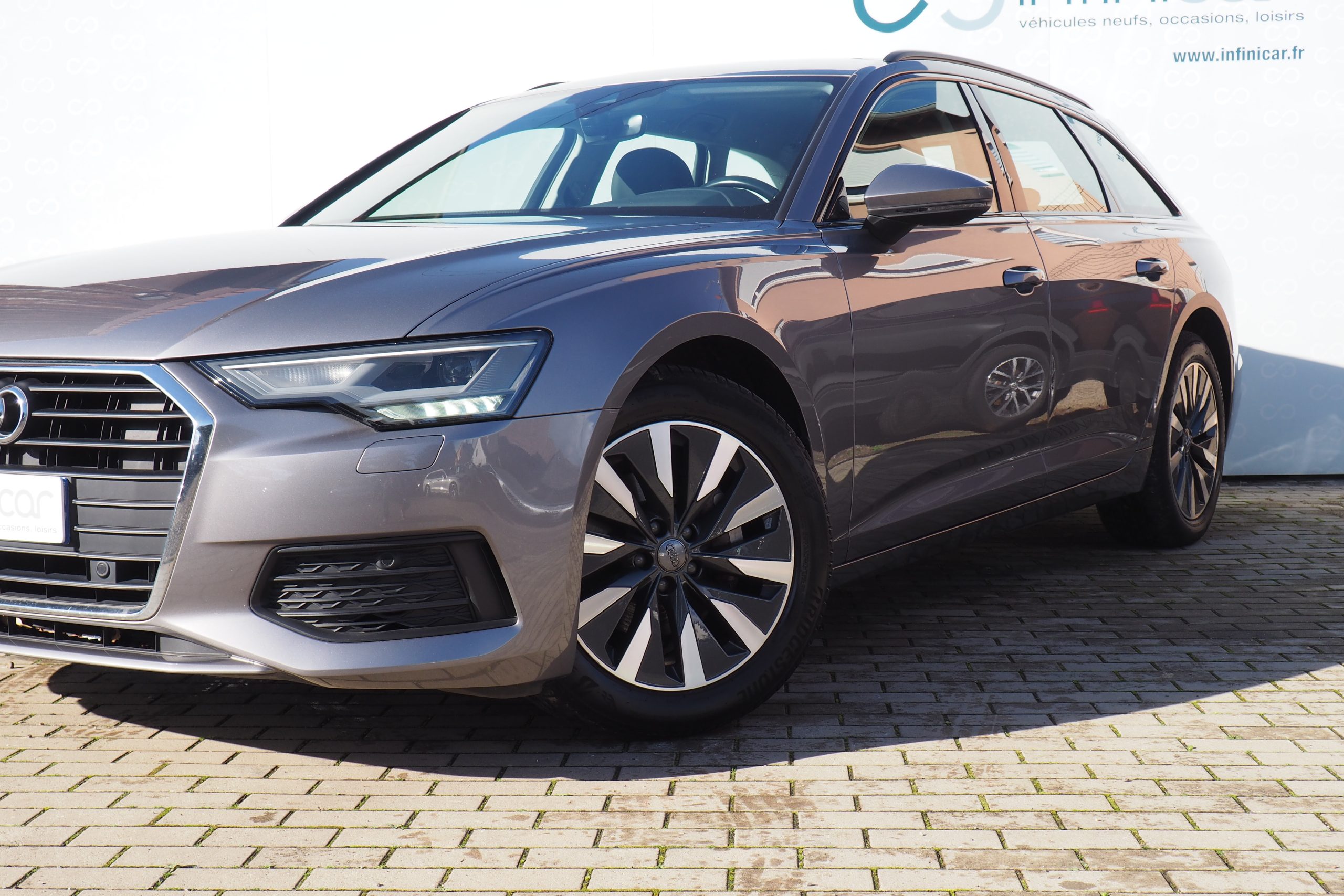 Audi A6 Avant 40 Tdi 204 Quattro S-Tronic Business Exécutive + Attelage + Cuir + Options, 1ère Main – Garantie 12 mois.