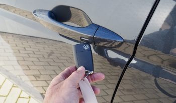 
VOLKSWAGEN Touran 1,5 Tsi 150 Evo Carat  + Attelage élec. + Cuir + Caméra + Carte main libre + Options, 1ère Main – Garantie 12 mois. complet								