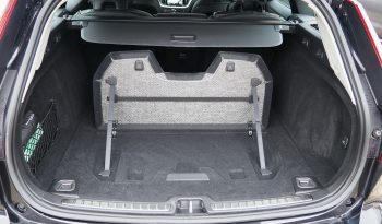 
VOLVO V60 B4 197 Geartronic Plus Style Dark  + Pack Intelisafe Pro + Caméra 360° + Options, 1ère Main – Garantie 12 mois. complet								