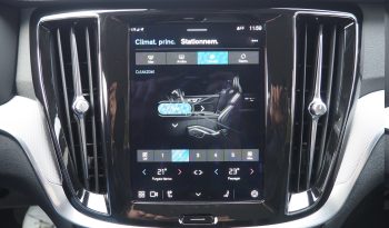 
VOLVO V60 B4 197 Geartronic Plus Style Dark  + Pack Intelisafe Pro + Caméra 360° + Options, 1ère Main – Garantie 12 mois. complet								