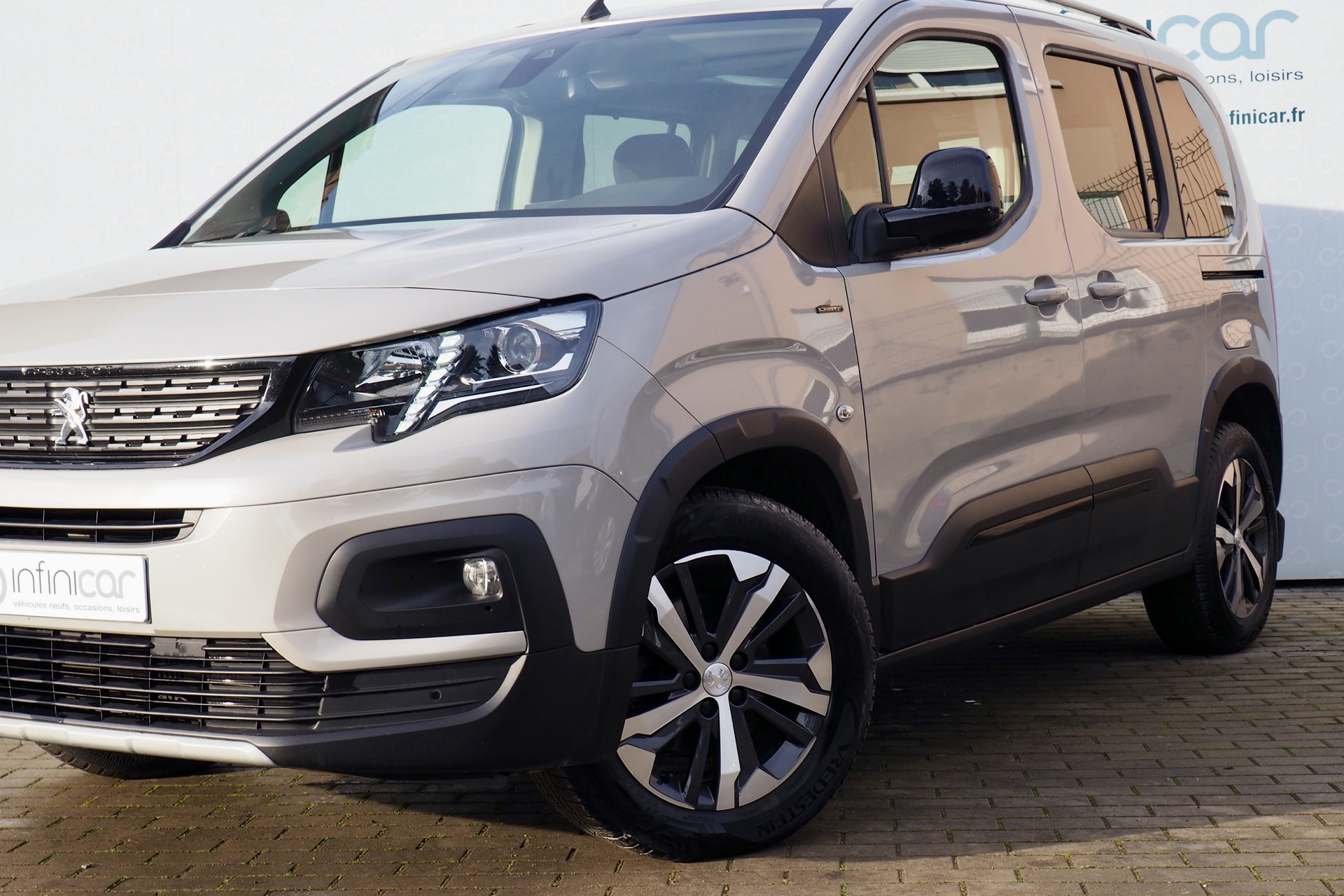 Peugeot Rifter Hdi 130 EAT8 GT-Line  + Toit panoramique + Attelage + Options, 1ère Main – Garantie 12 mois.