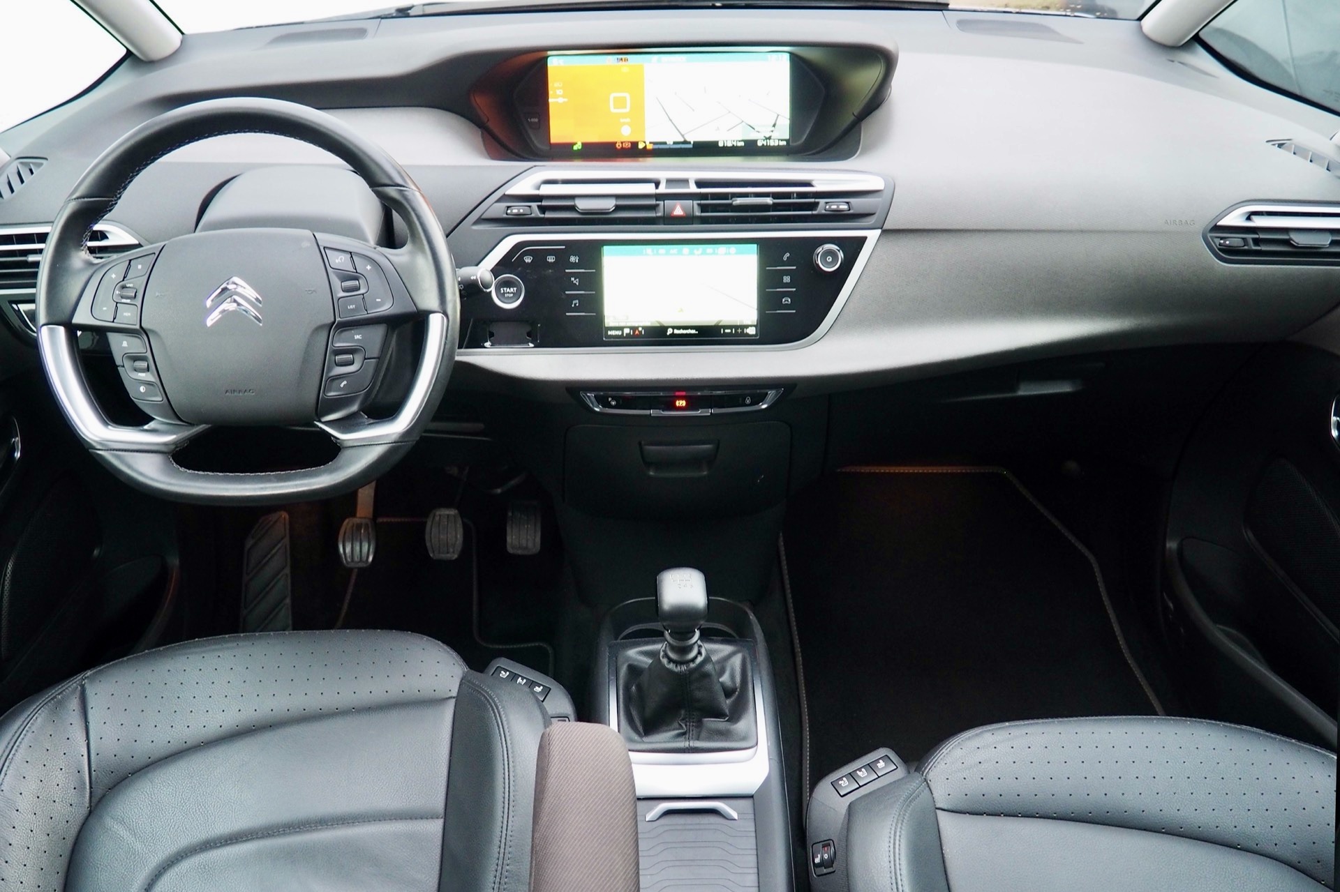 CITROEN Grand C4 Spacetourer Hdi 130 Shine Pack, 7 places  + Options, 1ère Main  – Garantie 12 mois.