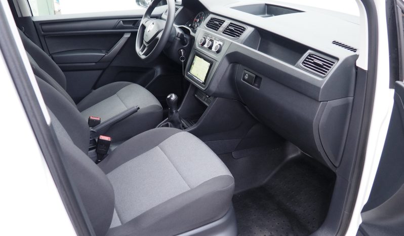 VOLKSWAGEN Caddy Van Maxi 2,0 Tdi 102 Business Line Plus GPS  + Attelage + Options – 1ère Main, Garantie 12 mois.