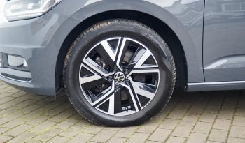 
VOLKSWAGEN Touran 2,0 Tdi 150 DSG Style, 7 places  + Toit pano. + Caméra  + Full Led + Options, 1ère Main – Garantie 12 mois. complet								