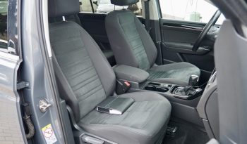 
VOLKSWAGEN Touran 2,0 Tdi 150 DSG Carat, 7 places  + Toit pano. + Attelage  + Full Led + Options, 1ère Main – Garantie 12 mois. complet								