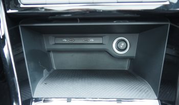 
VOLKSWAGEN Touran 2,0 Tdi 150 DSG Carat, 7 places  + Toit pano. + Attelage  + Full Led + Options, 1ère Main – Garantie 12 mois. complet								