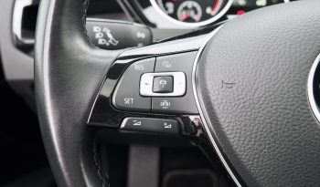 
VOLKSWAGEN Touran 2,0 Tdi 150 DSG Carat, 7 places  + Toit pano. + Attelage  + Full Led + Options, 1ère Main – Garantie 12 mois. complet								