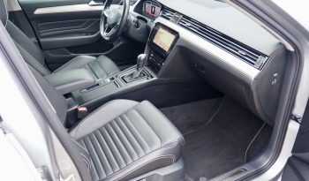 
VOLKSWAGEN Passat SW 1,5 Tsi 150 Evo DSG Elégance  + Digital Cockpit + Cuir + Options, 1ère Main  – Garantie 12 mois. complet								