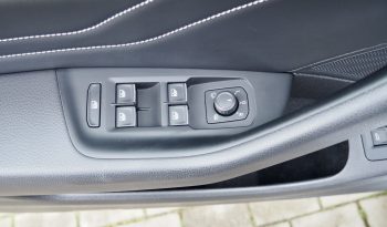 
VOLKSWAGEN Passat SW 2,0 Tdi 150 DSG7 Elégance  + Digital Cockpit + 18 complet								