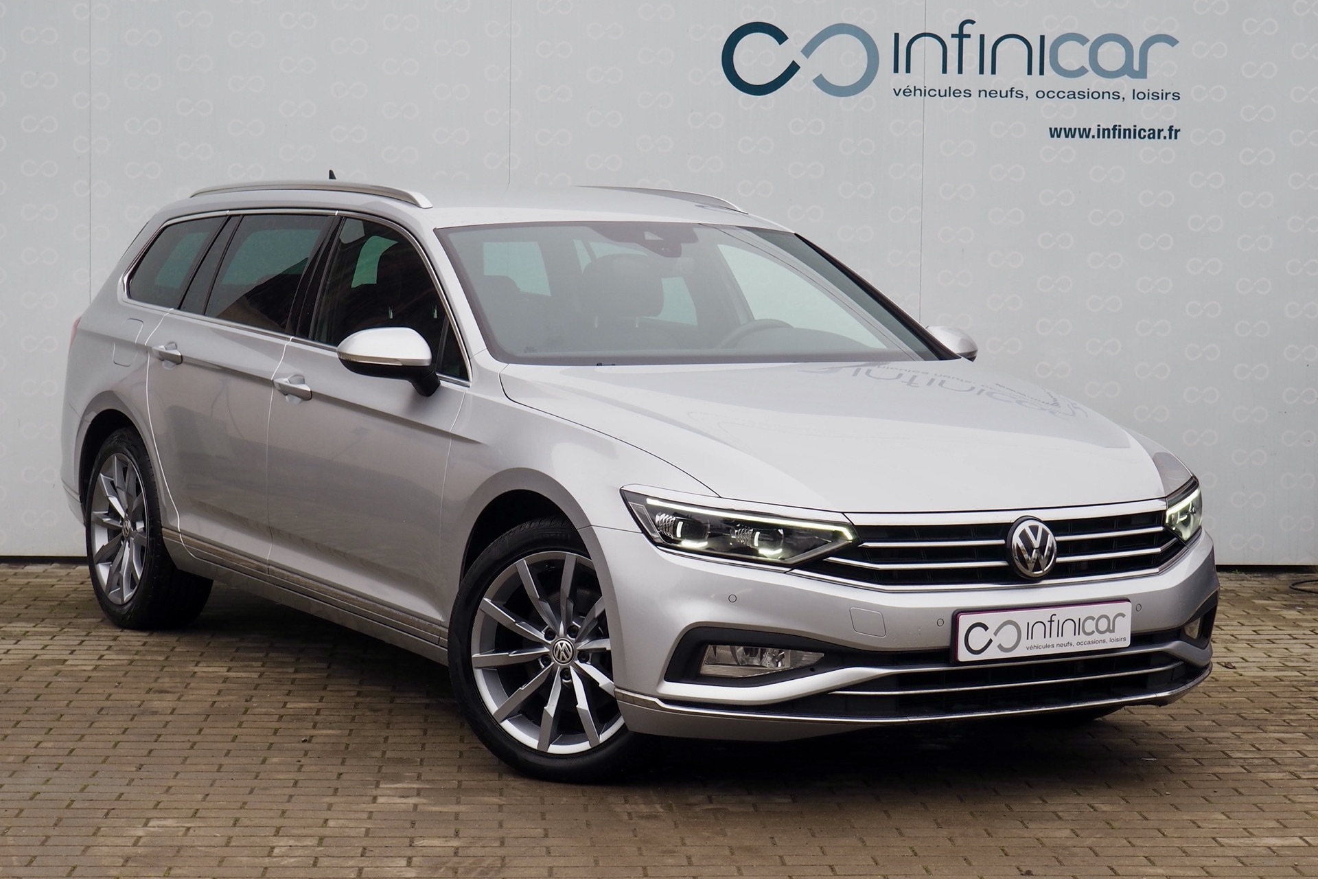 VOLKSWAGEN Passat SW 2,0 Tdi 150 DSG7 Elégance  + Digital Cockpit + 18