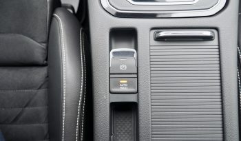 
VOLKSWAGEN Passat SW 2,0 Tdi 150 DSG7 Elégance  + Digital Cockpit + 18 complet								