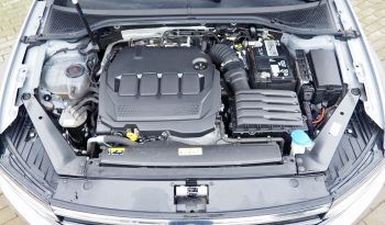 
VOLKSWAGEN Passat SW 2,0 Tdi 150 DSG7 Elégance  + Digital Cockpit + 18 complet								