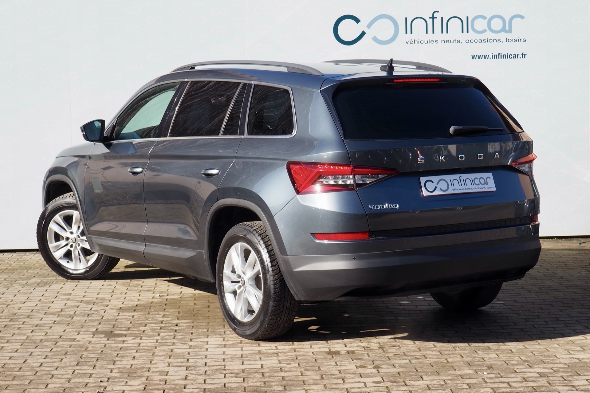 SKODA Kodiaq 1,5 Tsi 150 DSG Ambition  + Caméra + Carte main-libre + Options, 1ère Main – Garantie 12 mois