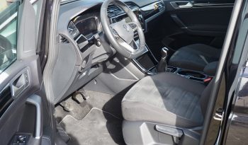 
VOLKSWAGEN Touran 1,5 Tsi 150 Evo Style  + Digital Cockpit + Attelage + Options, 1ère Main  – Garantie 12 mois. complet								