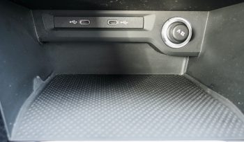 
VOLKSWAGEN Touran 1,5 Tsi 150 Evo Style  + Digital Cockpit + Attelage + Options, 1ère Main  – Garantie 12 mois. complet								