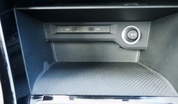 VOLKSWAGEN Touran 1,5 Tsi 150 Evo DSG7 Carat + Toit panoramique + Attelage + Full Led + Options, 1ère Main – Garantie 12 mois. complet